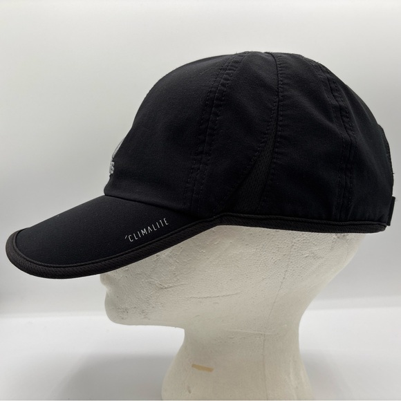 Adidas MEN’s Climalite Lightweight Black Gray Logo Adjustable Running Hat OSFM - Picture 4 of 14